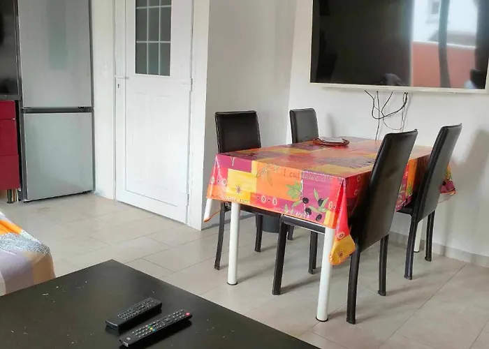 Appartement Comfort 3 Pieces 400 Meters De La *